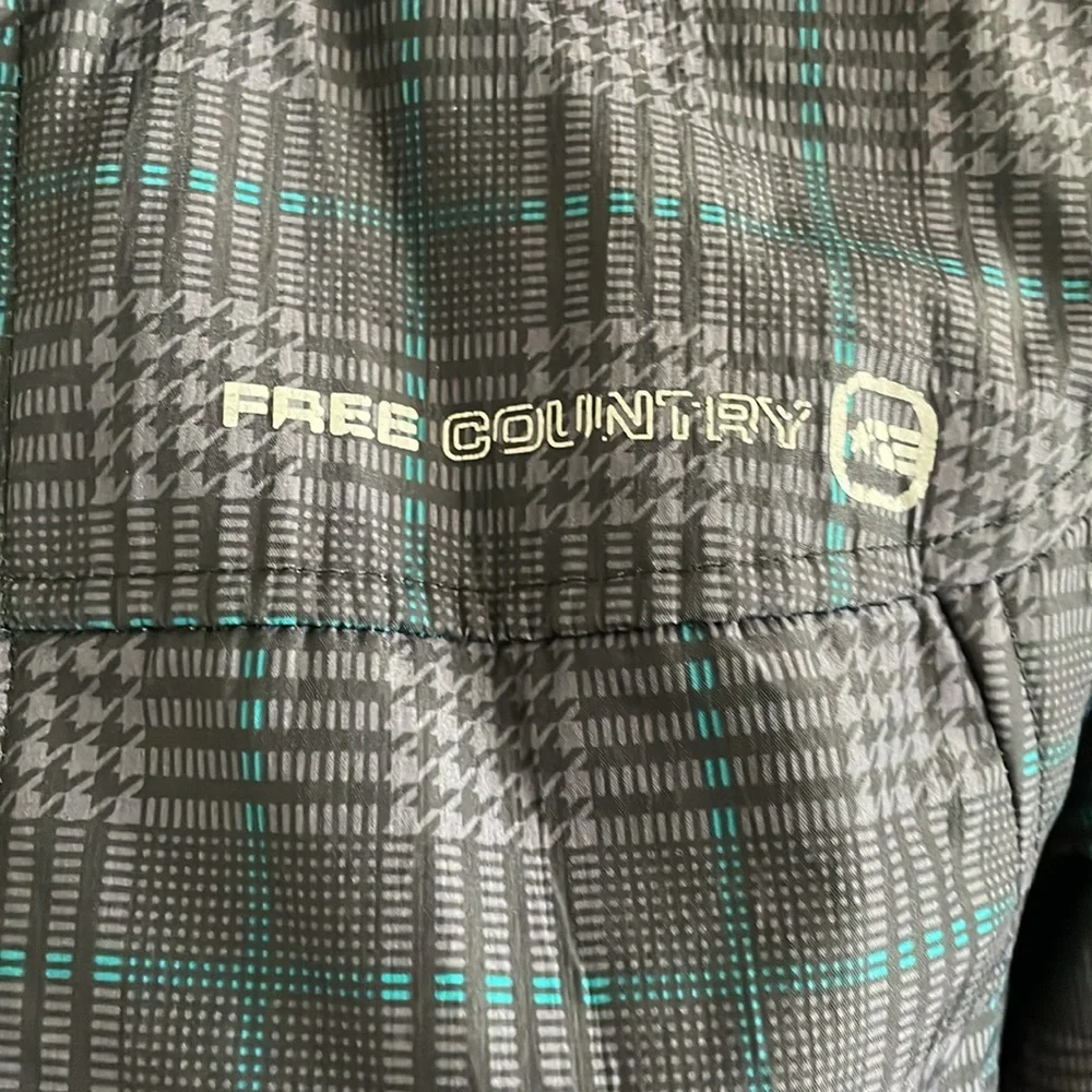 ♥️Free Country♥️ Black and Teal Checkered Jacket Size (Small)